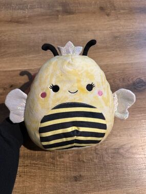 NWT Sunny Squishmallows